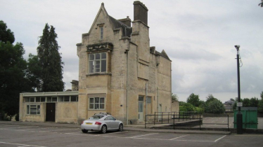 The Old Station and the Memorial Cottages